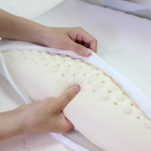 Gối cao su Olympia Contour Massage 3 vùng 40x60cm - Ảnh 6